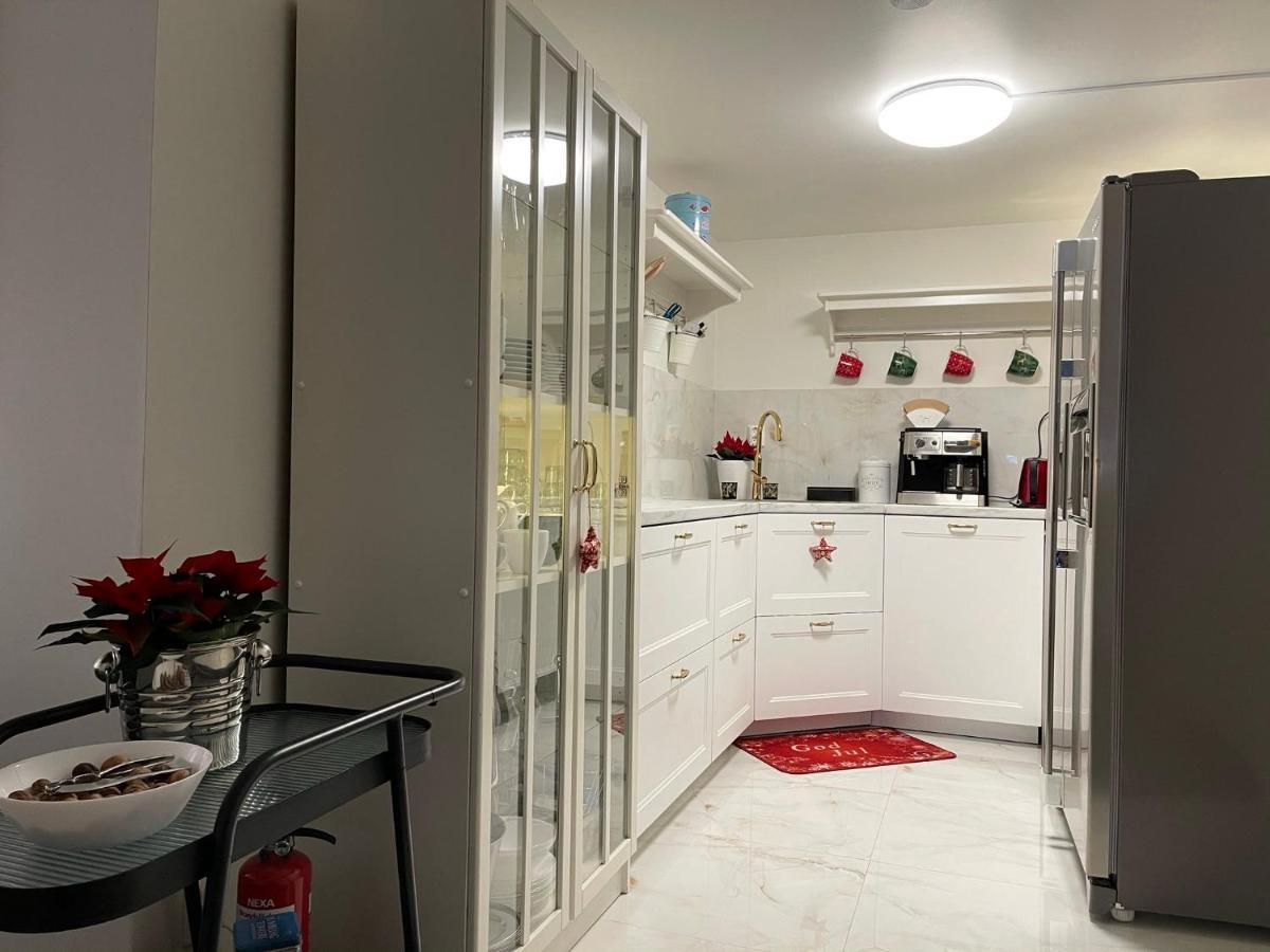Vid Gekas Ullared Boende B&B Esterno foto