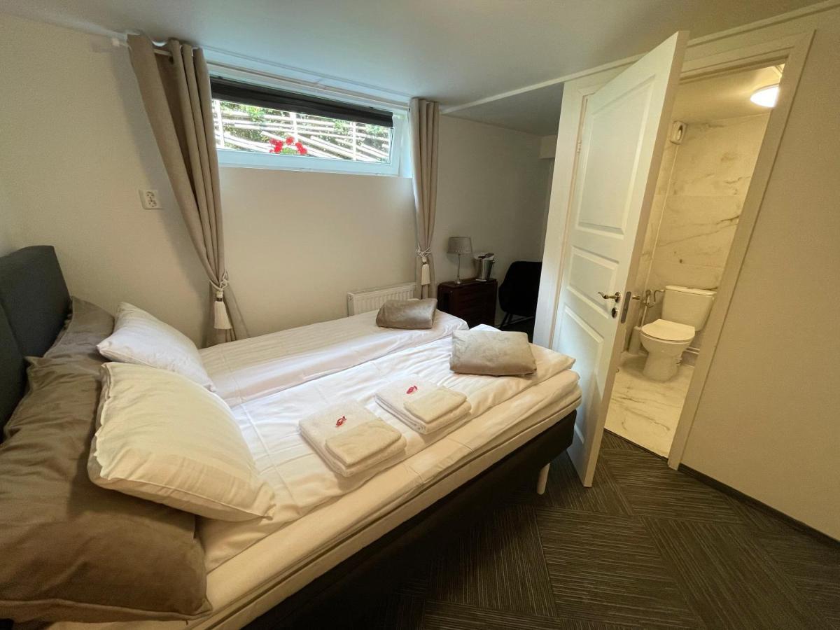 Vid Gekas Ullared Boende B&B Esterno foto